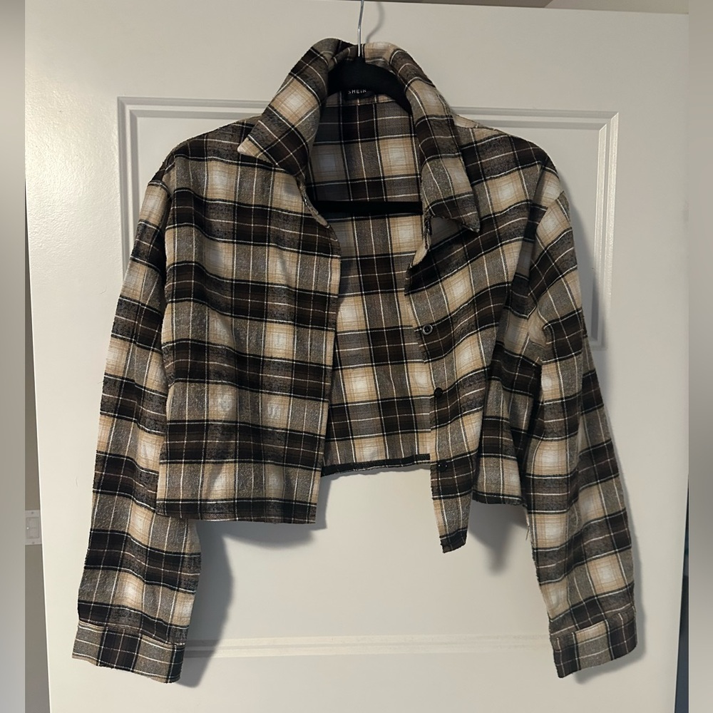 Size medium, crop flannel
